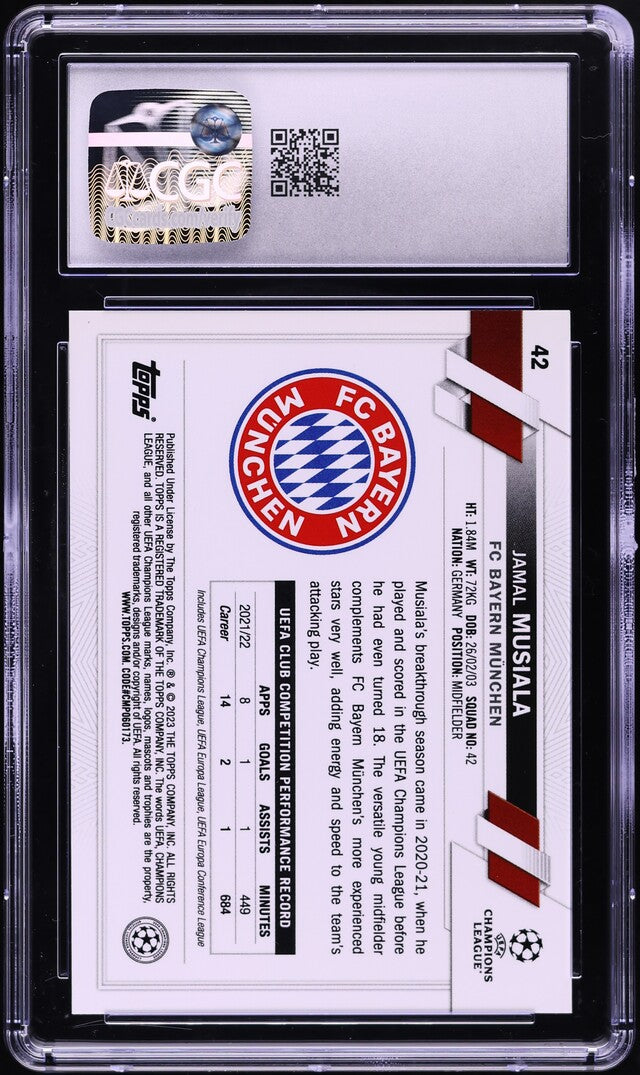 2022-23 Topps Chrome UEFA CC Black & White RayWave Jamal Musiala #42 CGC 10