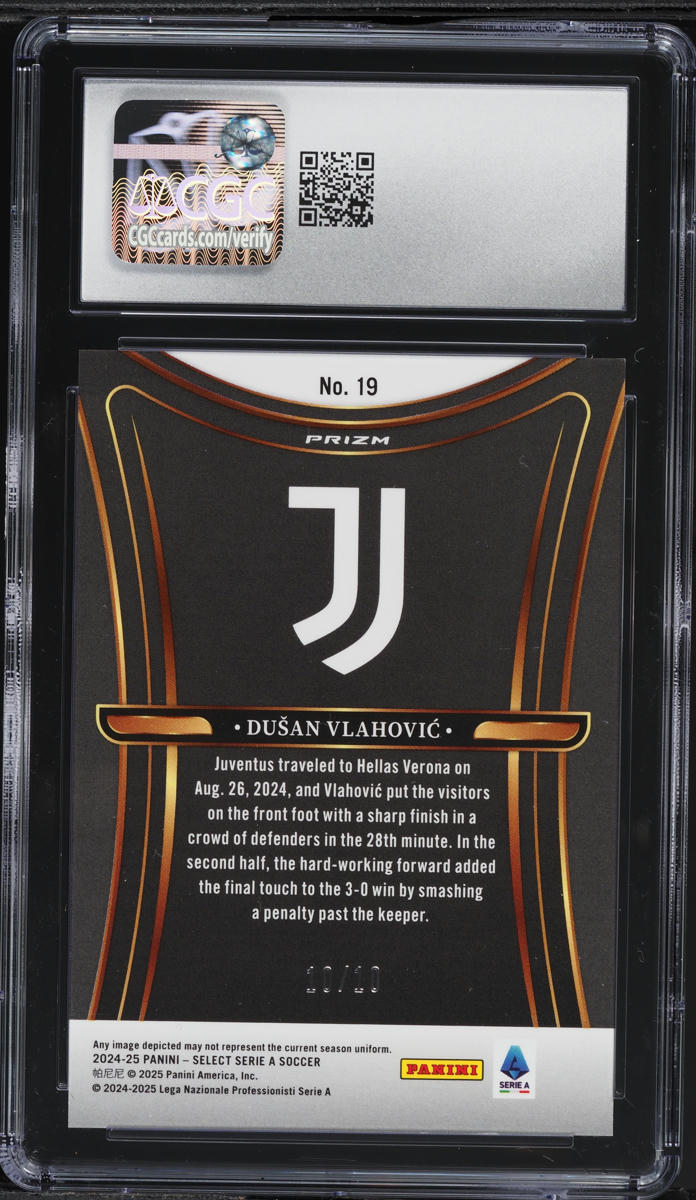 2024 Select Serie A Unstoppable Gold Dusan Vlahovic 10/10 #19 CGC 8 NM-MT